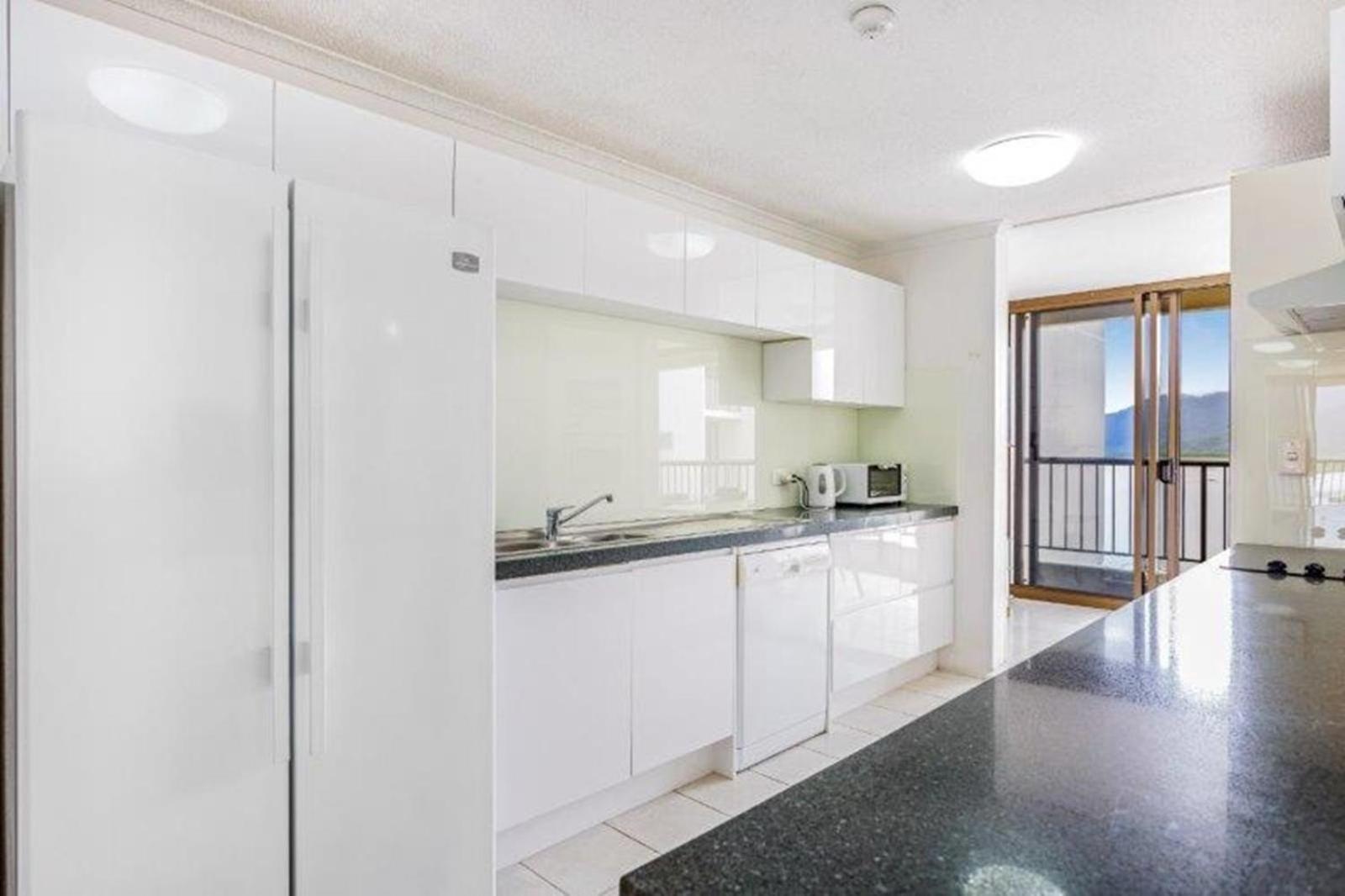 Cairns Ocean View Apartment In Aquarius Екстериор снимка